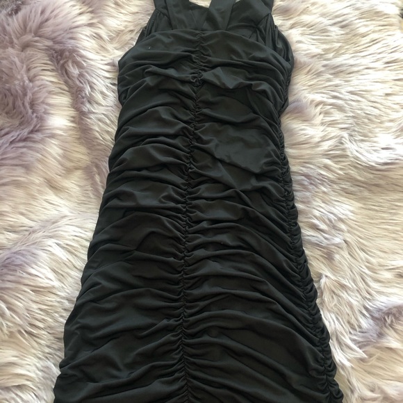 Dress - Picture 3 of 4